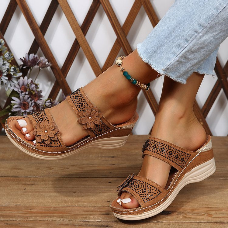 Women's Summer Outdoor Casual Comfortable Plus-Size Floral Sandals